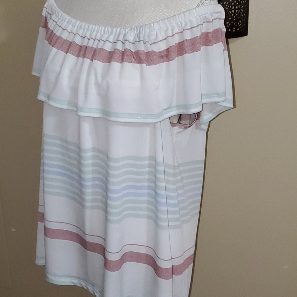 Maurices off the Shoulder Top - Picture 3 of 7